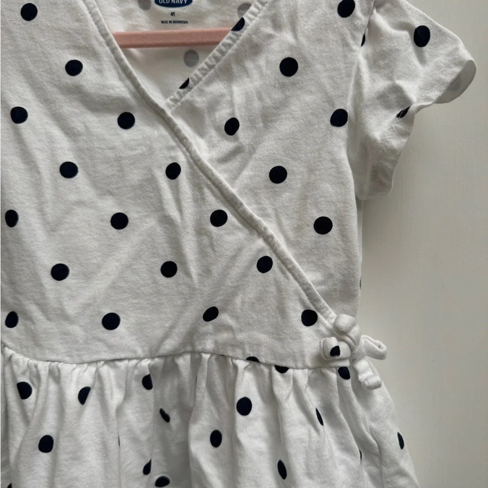 Old Navy 4T Girls White & Black Polka Dot Short Sleeve Top Blouse Shirt